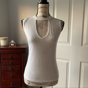 Forever 21 sleeveless shirt 👚